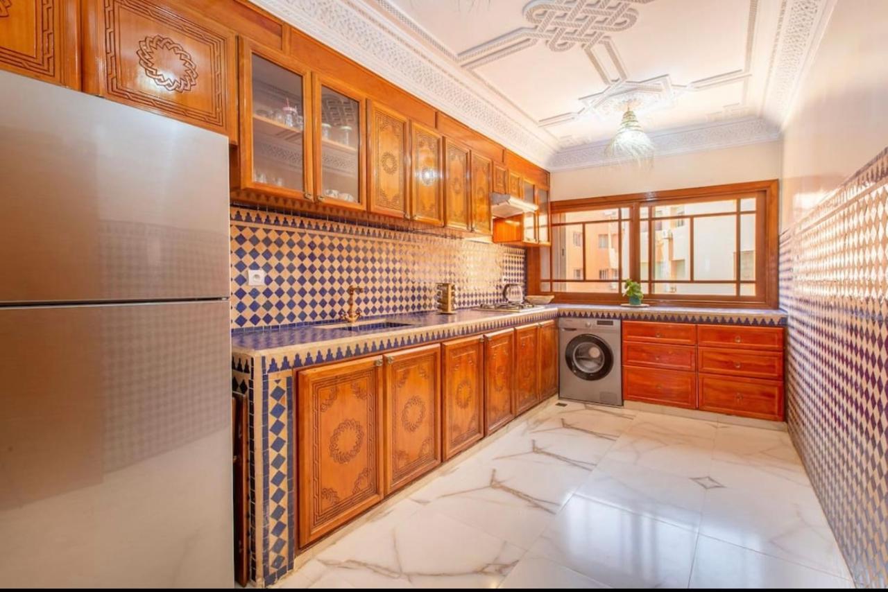 Luxury Appartement Gueliz Center Маракеш Екстериор снимка