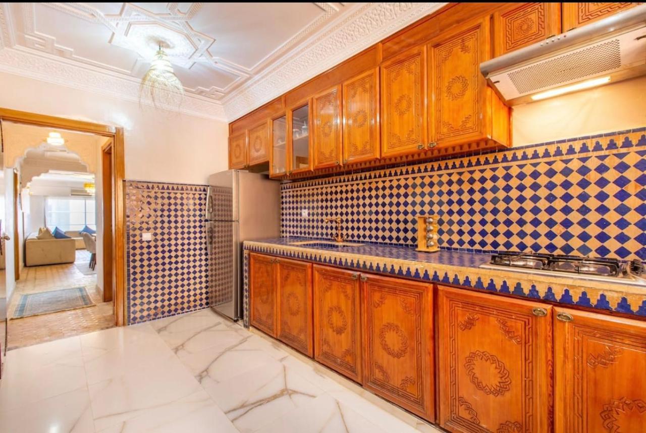Luxury Appartement Gueliz Center Маракеш Екстериор снимка